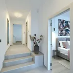 Вилла Meri With Private Pool And Sea View Пула